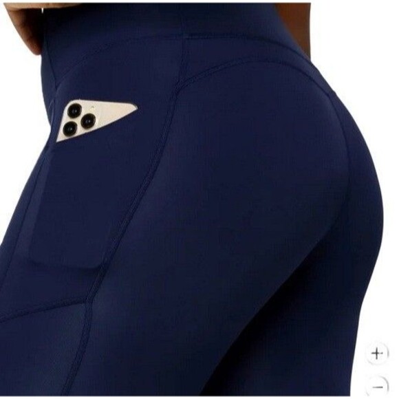 Fabletics Women's Oasis Pureluxe  High Waist Pockets Leggings Navy Medium NWT - Picture 3 of 4
